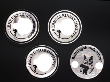 Preview: DRK-Emblem reflektierend, Embleme mit Klett, Sonderpreis, reflektierende Embleme, Schnäppchenartikel, DRK-Emblem mit Klett,