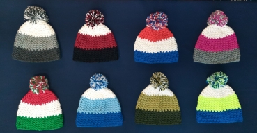 Häkelmütze mit Bommel Atlantis