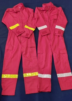 Preview: Overall mit Reflexstreifen, Einsatzoverall dunkelrot, Sonderpreisartikel, 1-teiliger Overall, Schnäppchen,