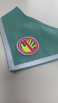 Preview: Hundehalstuch mit aufgenähtem Emblem, Sonderpreis, Halstuch für Hunde