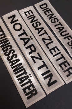 Preview: Rückenschilder weiss/schwarz, Rückenschild weiss mit schwarzer Schrift, Sonderpreisartikel, Rückenschilder in 42x8 cm,