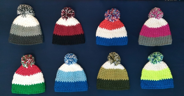 Häkelmütze mit Bommel Atlantis